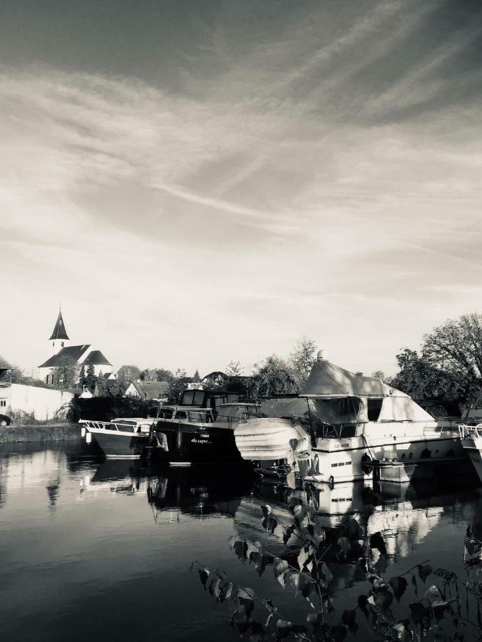 Camping Du Canal Kembs Exteriör bild